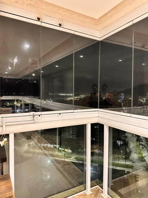 Apto Com Vista Para O Mar Com 2 Vagas - Guarujá Esterno foto
